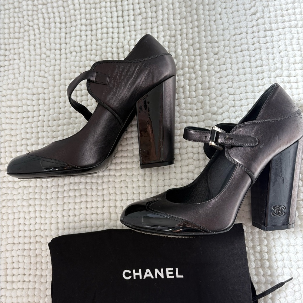 CHANEL Women's Black Mary Jane Cap Toe Leather Heels